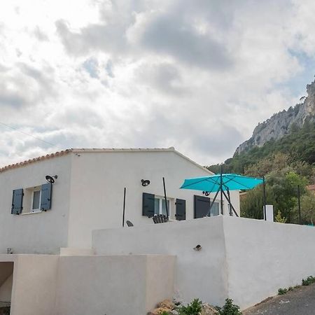 Maison Avec Jardin, Parking Entre Mer Et Montagne Le Revest-le-Eaux Ngoại thất bức ảnh