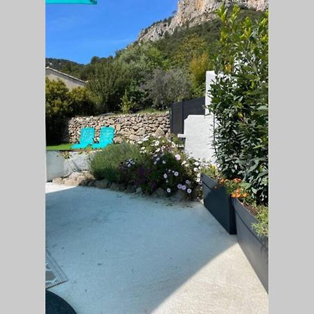 Maison Avec Jardin, Parking Entre Mer Et Montagne Le Revest-le-Eaux Ngoại thất bức ảnh